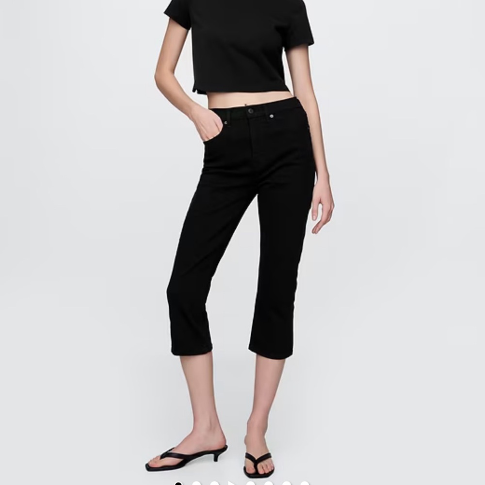 GAP High Rise Cropped Capri Jeans 32S